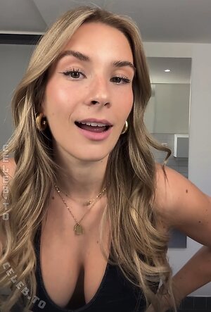 Paula Doeringer leaked photo #563