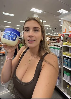 Paula Doeringer leaked photo #624