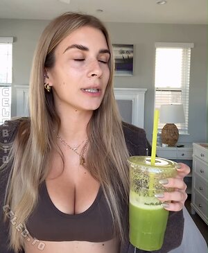 Paula Doeringer leaked photo #670