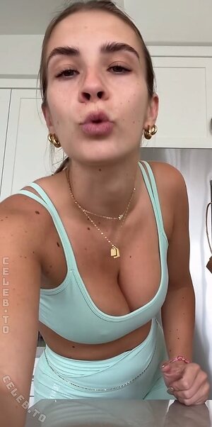 Paula Doeringer leaked photo #692