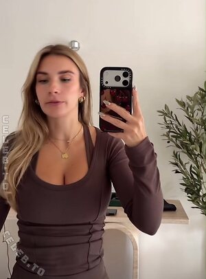 Paula Doeringer leaked photo #708