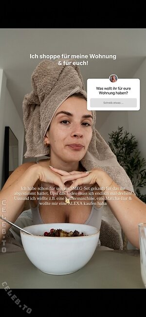 Paula Doeringer leaked photo #718