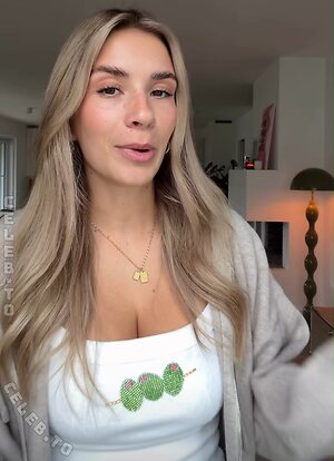 Paula Doeringer leaked photo #754