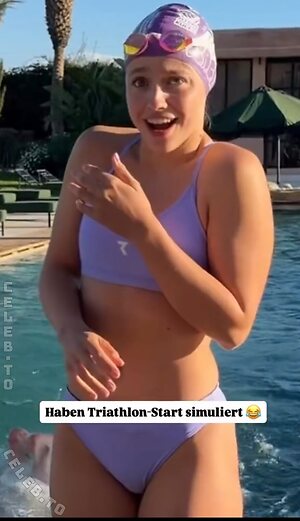 Paula Enzweiler Nude Leaked Photo #9