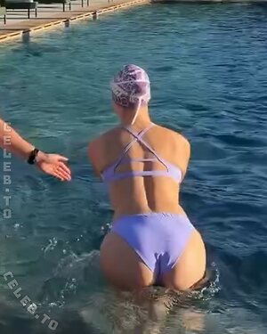 Paula Enzweiler Nude Leaked Photo #10