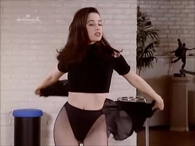 Paula Marshall