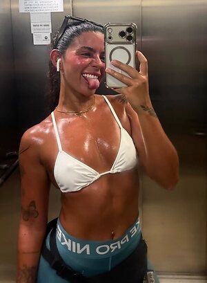 Paula Nobre leaked photo #18