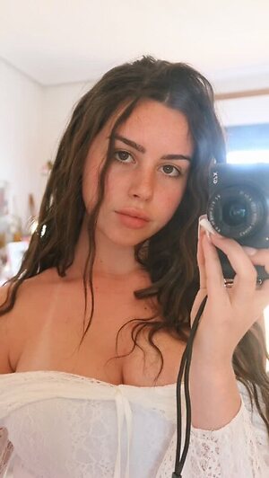 Paula Pereira leaked photo #9