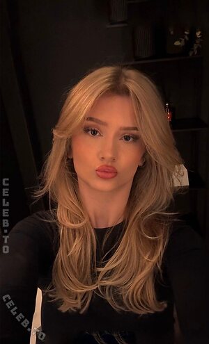 Paula.hmg Nude Leaked Photo #6