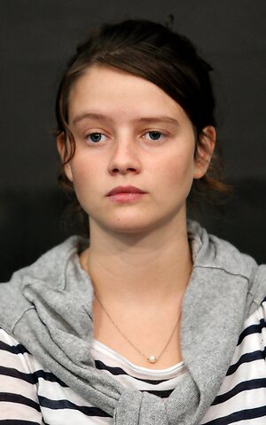 Pauline Étienne