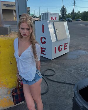 Payton Howell leaked photo #19
