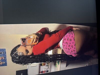 peacfully_miaa leaked photo #6