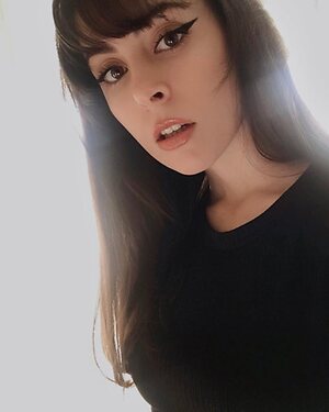 Peachezqueen