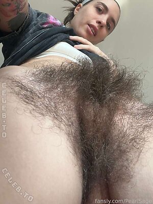 Pearl Sage - Hairy Queen Nude Leaked Photo #15
