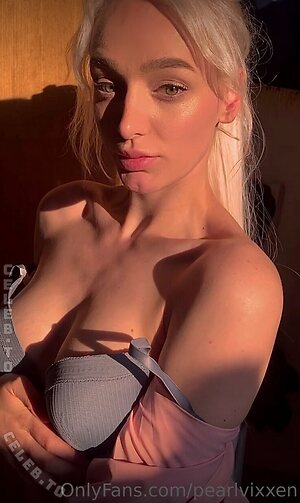 Pearl Vixxen Nude Leaked Photo #13