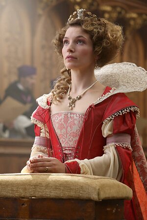 Perdita Weeks