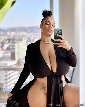 Persephanii Nude Leaked Photo #3