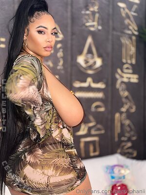 Persephanii Nude Leaked Photo #19