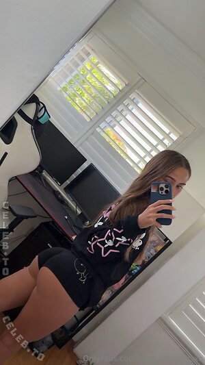 petite.princessxo photo