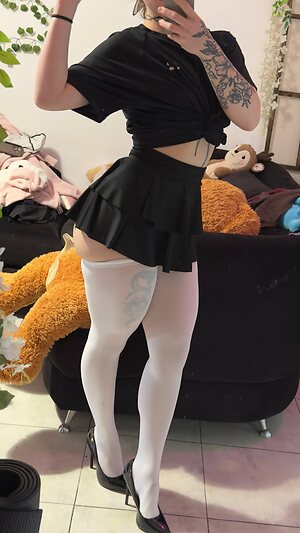 Petite_Rousse leaked photo #9