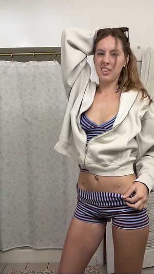 Peyton Coffee leaked photo #29