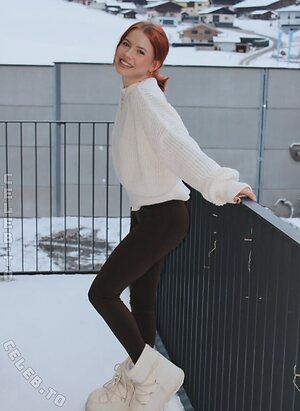 ph1line Nude Leaked Photo #5