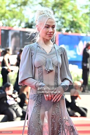 Phoebe Bridgers leaked photo #19