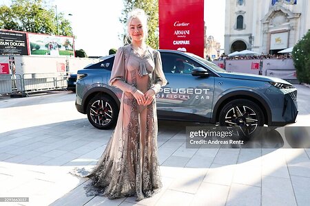 Phoebe Bridgers leaked photo #22