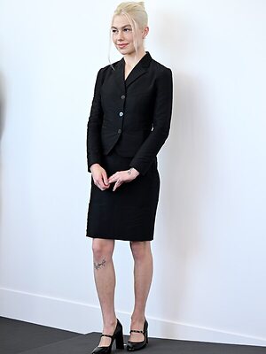 Phoebe Bridgers leaked photo #42