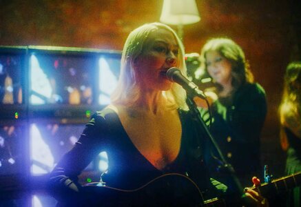 Phoebe Bridgers leaked photo #52