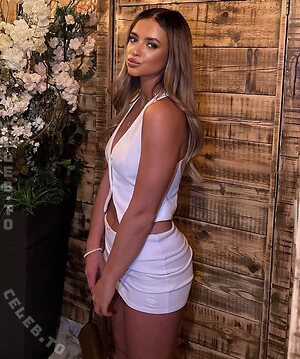 Phoebe Rose Nude Leaked Photo #4