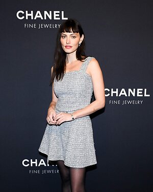 Phoebe Tonkin Hot leaked photo #14