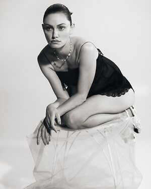 Phoebe Tonkin Hot leaked photo #32