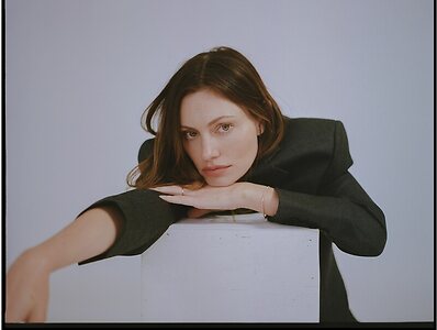 Phoebe Tonkin leaked photo #2