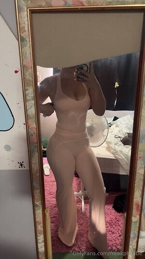 Phoebe leaked photo #76