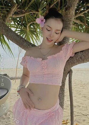 Phuong Trinh Jolie Nude Leaked Photo #14