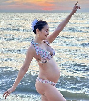 Phuong Trinh Jolie Nude Leaked Photo #35