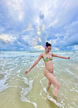 Phuong Trinh Jolie Nude Leaked Photo #62