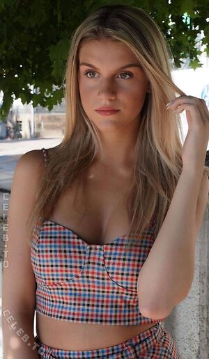 Pia-Sophie Remmel leaked photo #40