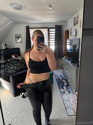 Pina Peach 🍑 Nude Leaked Photo #19