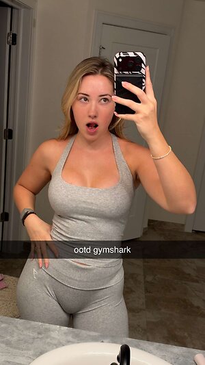Pineapplebrat leaked photo #105
