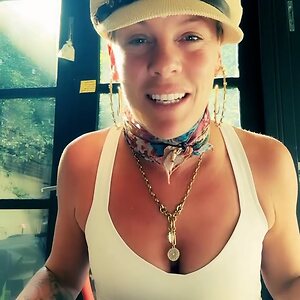 Pink (singer) collection Nude Leaked Photo #41