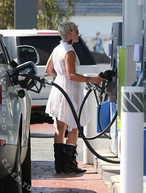 Pink Nude Leaked Photo #20