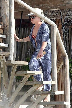 Pink Nude Leaked Photo #73