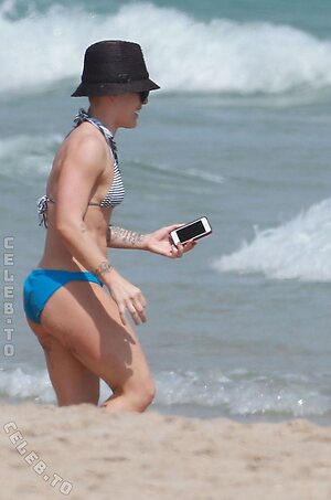 Pink Nude Leaked Photo #93