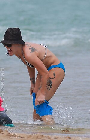 Pink Nude Leaked Photo #96