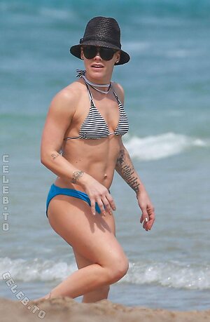 Pink Nude Leaked Photo #106