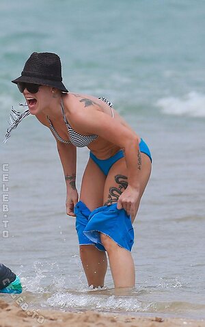 Pink Nude Leaked Photo #112