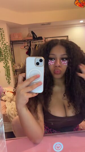 pinkmiaaaa