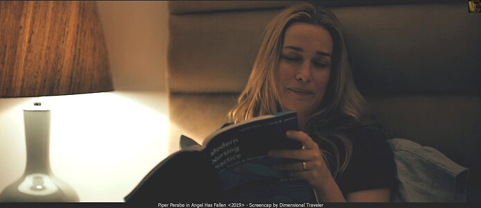 Piper Perabo leaked photo #3